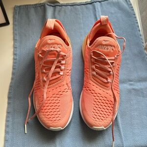 Nike Air Max 270, Women’s size 8, Used